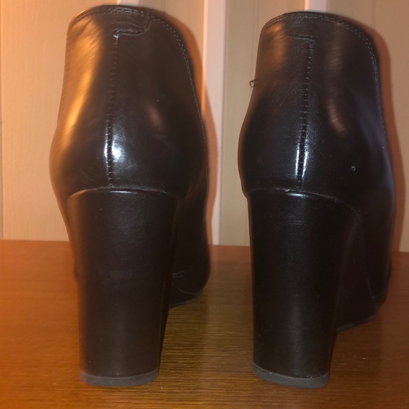 Black leather wedge bootie - Picture 2 of 7